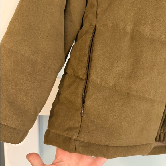 NWOT L.L. Bean Ultrawarm Insulated Jacket - Picture 3 of 6